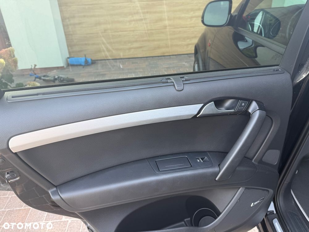 Audi Q7 3.0 TFSI Quattro Tiptronic - 5