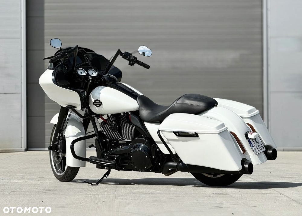 Harley-Davidson Touring Road Glide - 6