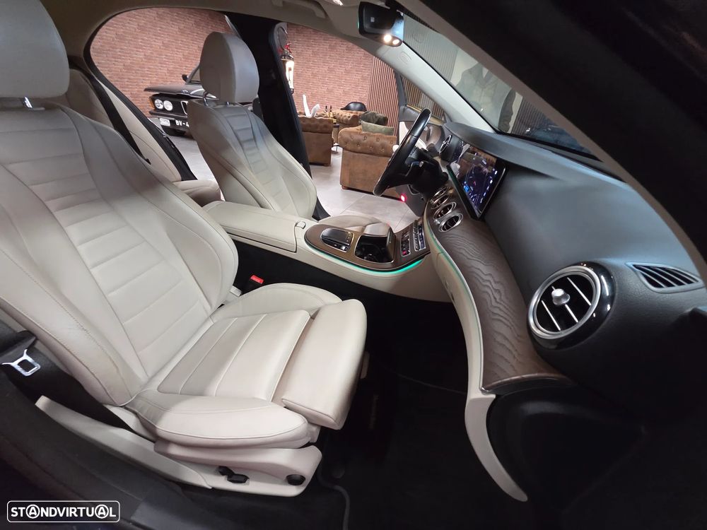 Mercedes-Benz E 220 d 9G-TRONIC Exclusive - 36