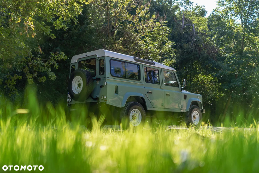 Land Rover Defender 110 2.4 TD4 SE - 7