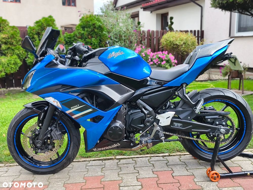 Kawasaki Ninja - 17