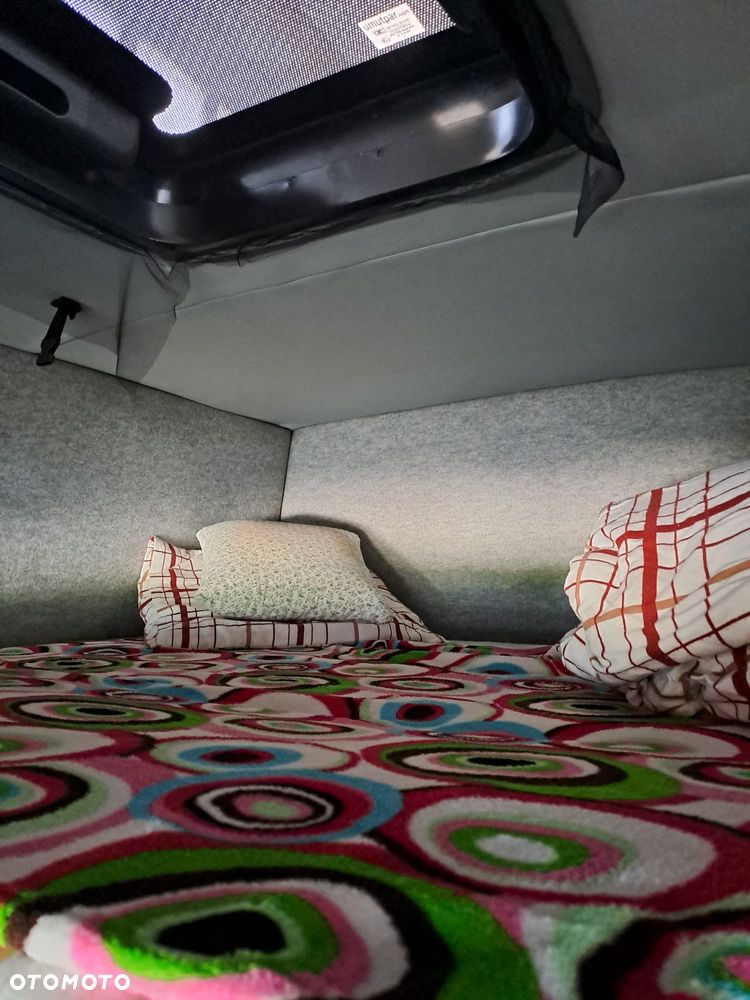 Mercedes-Benz SPRINTER - 17