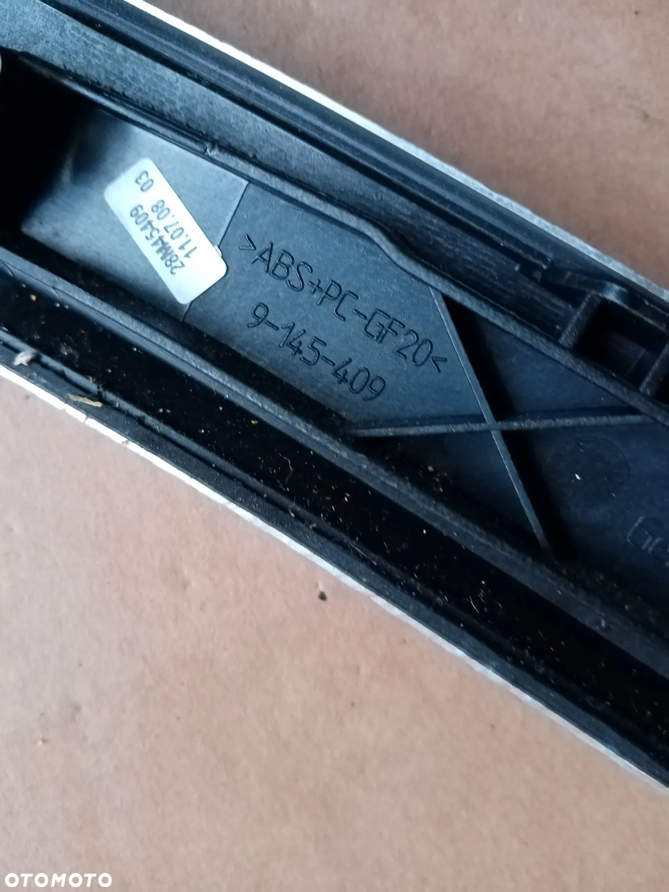 Dekor listwa ozdobna drzwi lewy tył BMW 3 E90 9145409 - 2