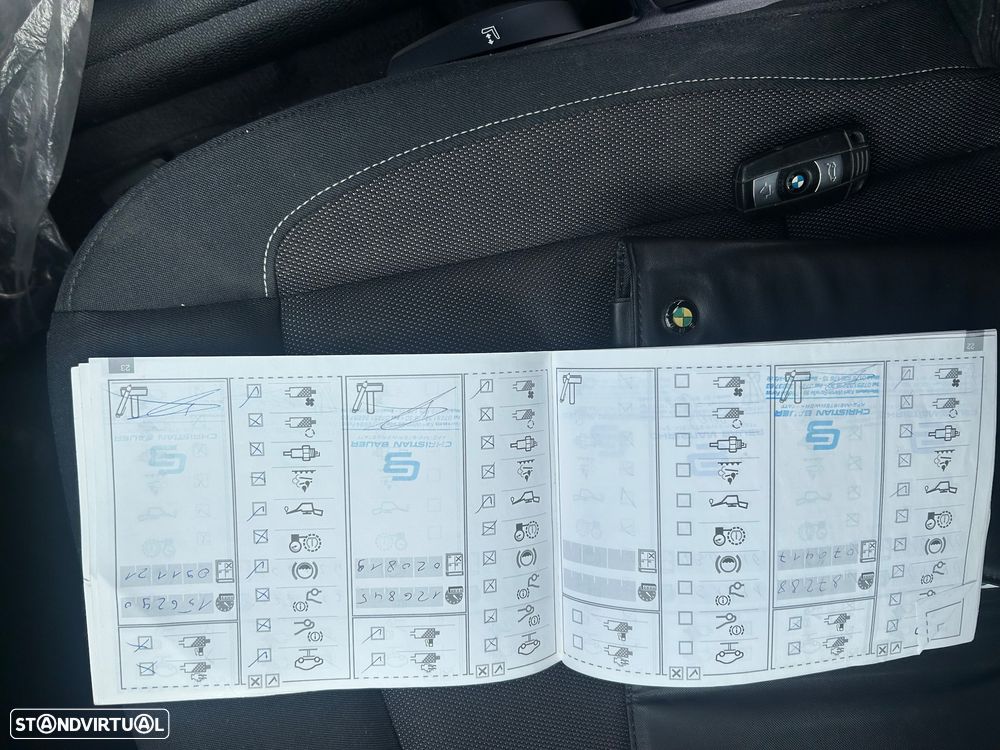 BMW 118 d Edition Exclusive - 28