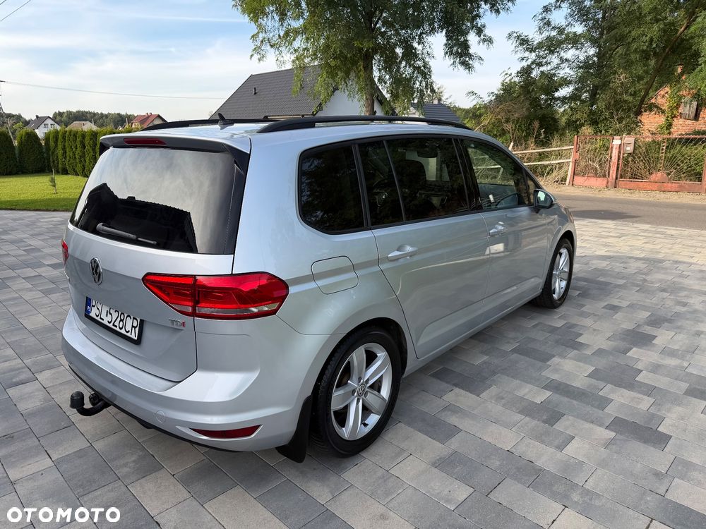 Volkswagen Touran 1.6 TDI BMT Comfortline - 4