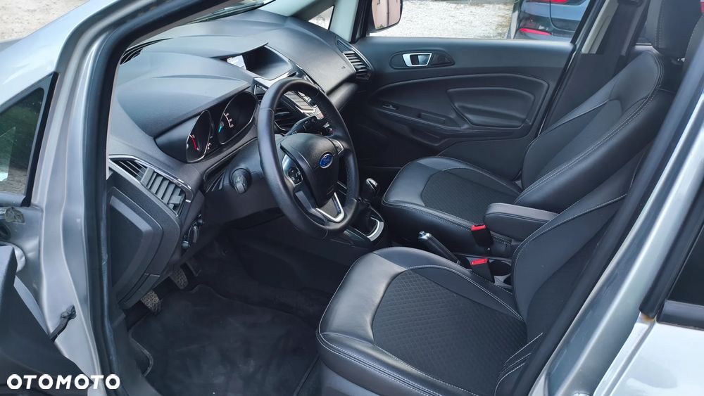 Ford EcoSport 1.5 TDCi TITANIUM - 6