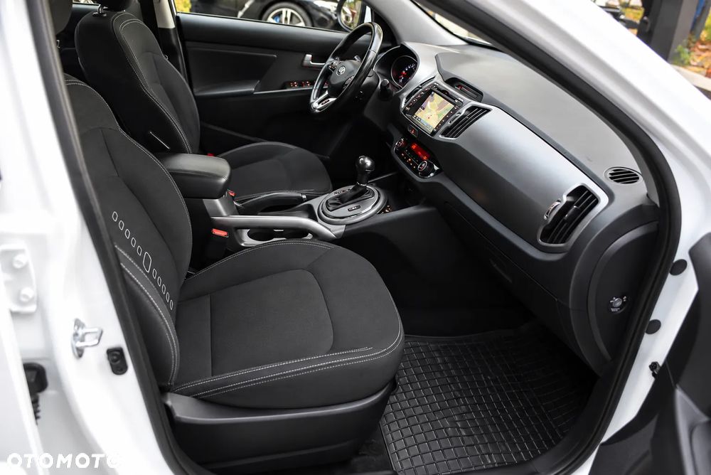 Kia Sportage 2.0 CRDI L AWD - 8