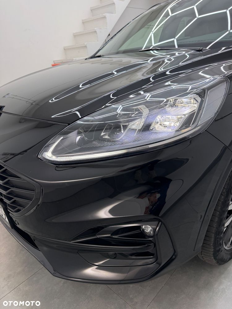 Ford Kuga 2.5P PHEV FWD ST-Line X - 35
