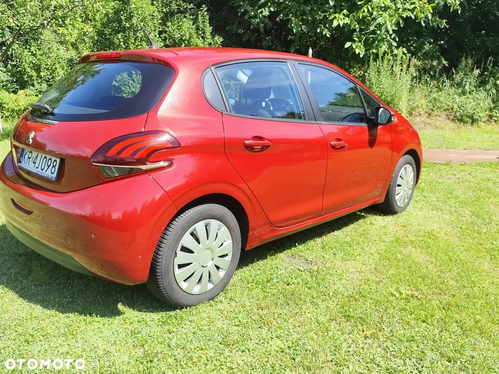 Peugeot 208 1.2 PureTech Active - 18