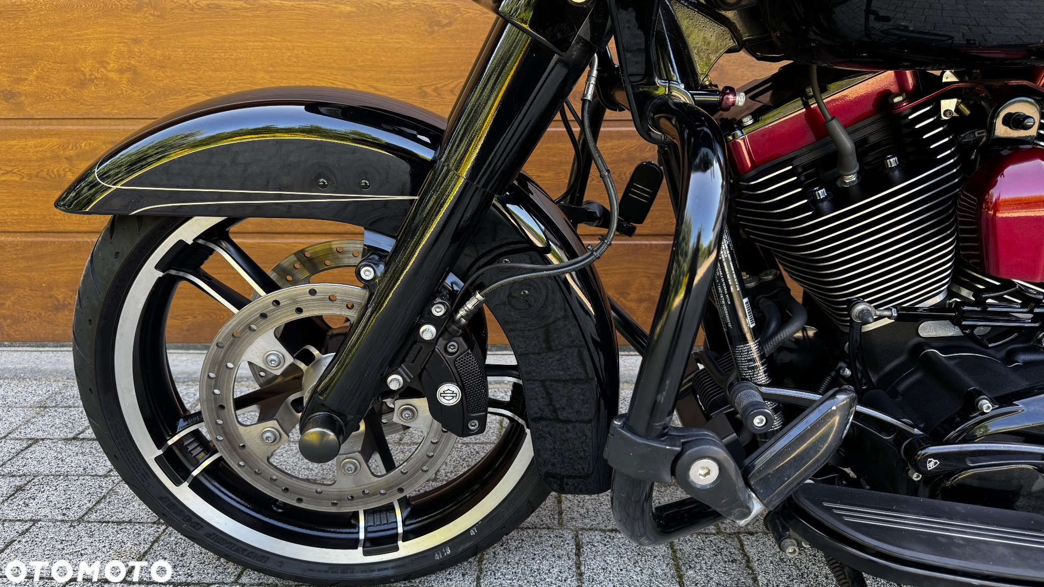 Harley-Davidson Touring Road Glide - 18