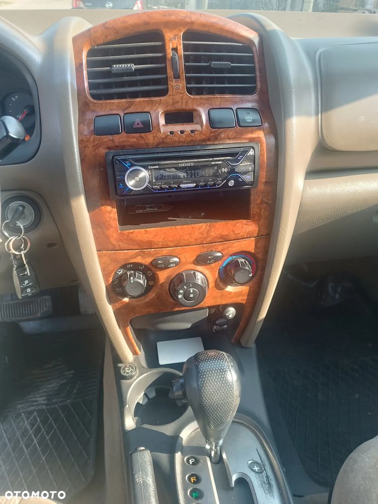 Hyundai Santa Fe - 2