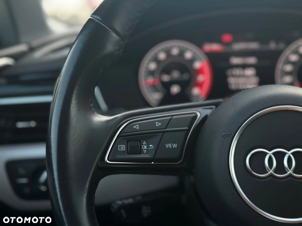 Audi A4 Limousine - 15