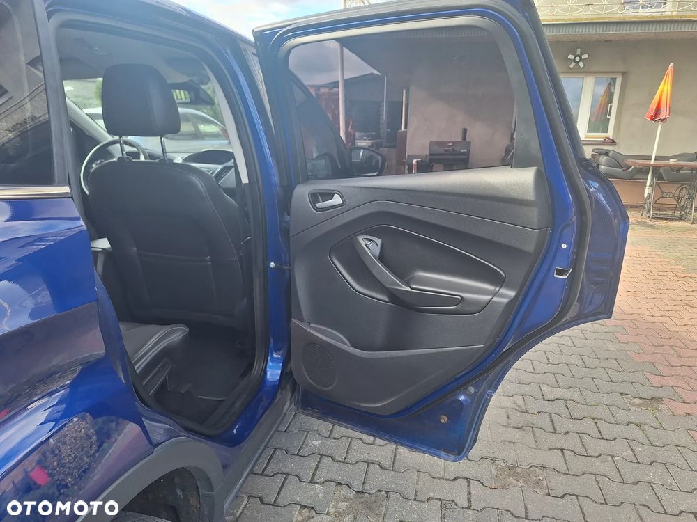 Ford Kuga 2.0 TDCi 4x4 Titanium - 21