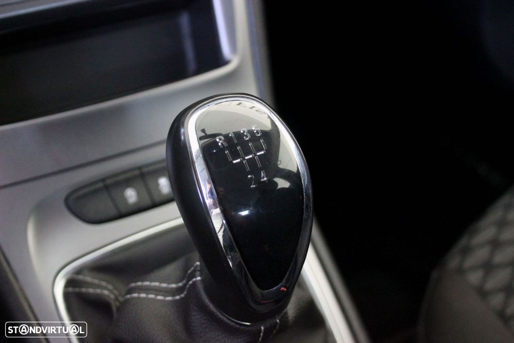 Opel Astra Sports Tourer 1.0 Edition S/S - 22