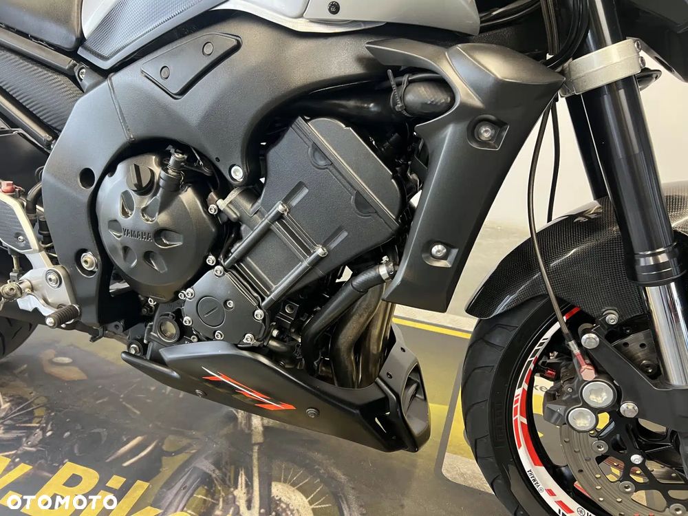 Yamaha FZ - 25