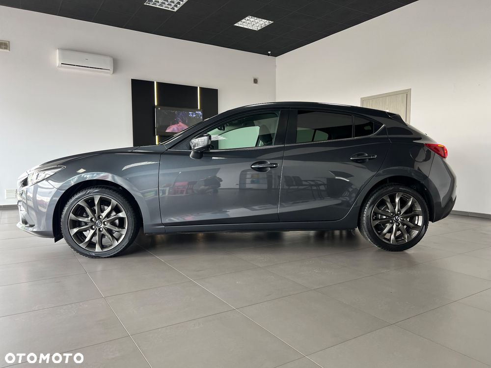 Mazda 3 - 3
