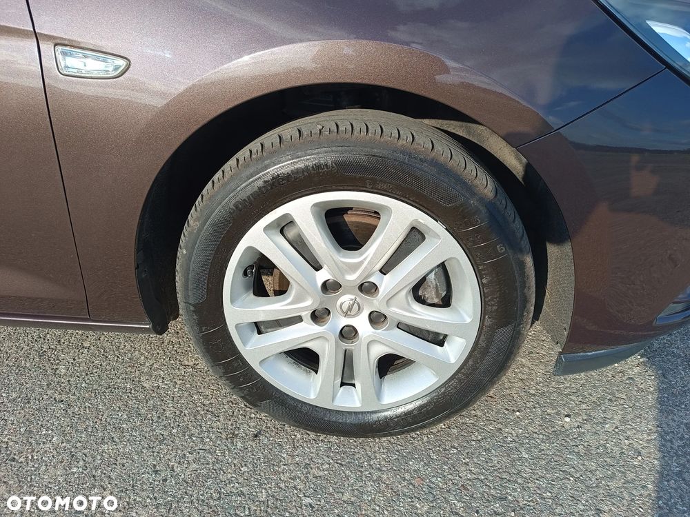 Opel Astra 1.6 D (CDTI) Start/Stop Dynamic - 5