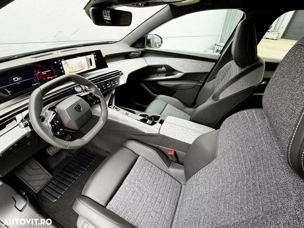 Peugeot 5008 1.2L Hybrid 145 e-DCS6 Allure - 5