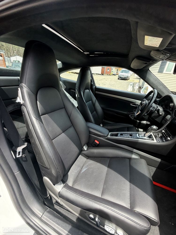 Porsche 911 (991) Turbo PDK - 31