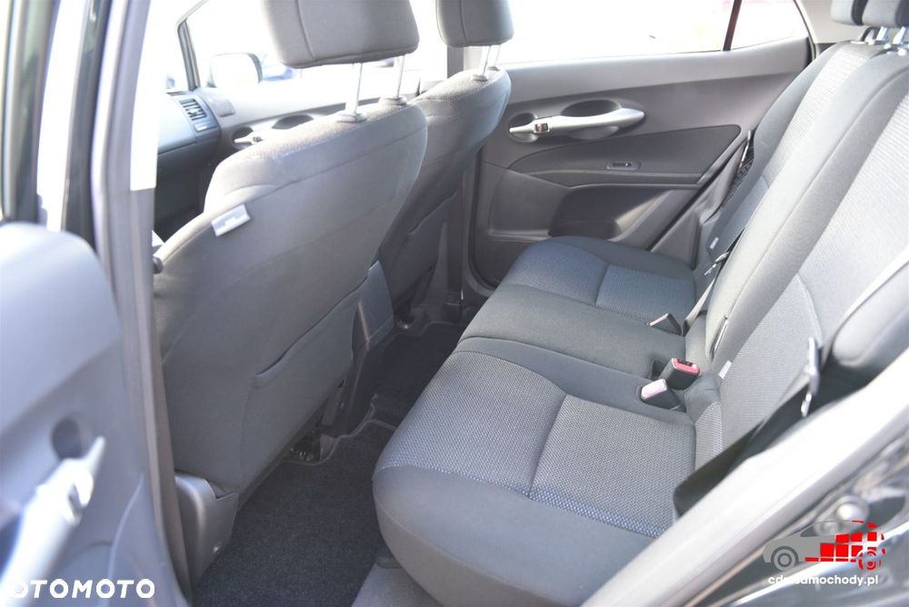Toyota Auris - 16