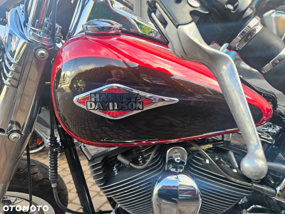 Harley-Davidson Softail Heritage Classic - 26