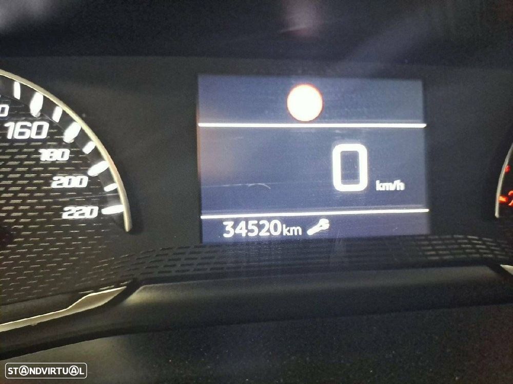 Peugeot 208 1.2 PureTech Active - 13