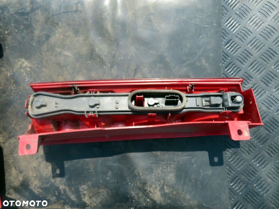LAMPA TYLNA PRAWA JUMPY II EXPERT SCUDO CITROEN 2007-2012 - 3
