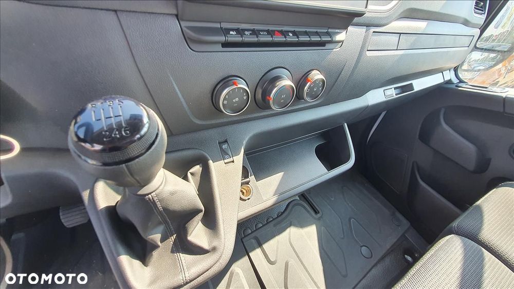 Renault master - 10