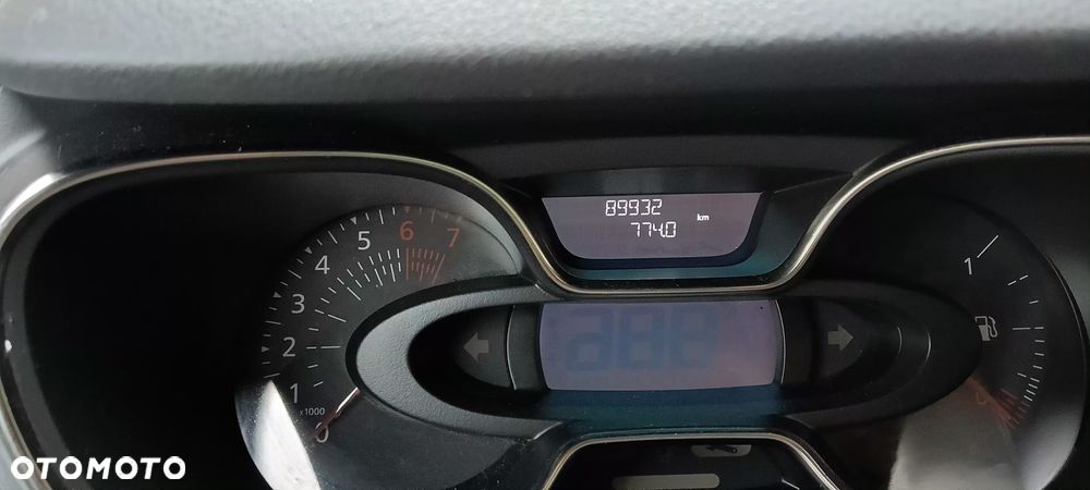 Renault Captur - 8