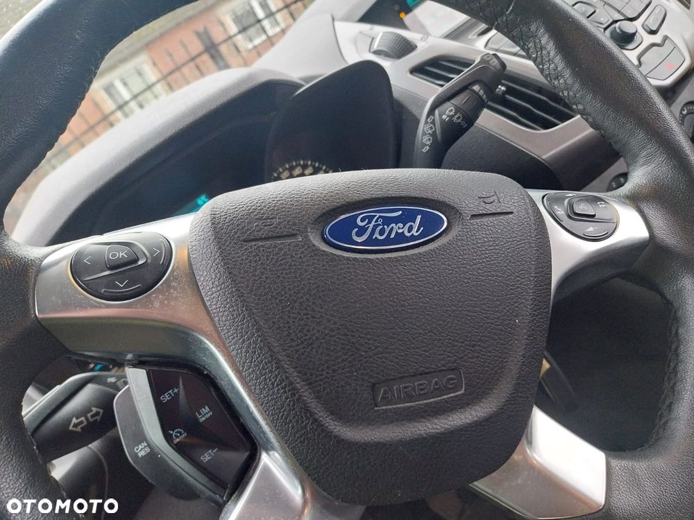 Ford Tourneo Connect - 21