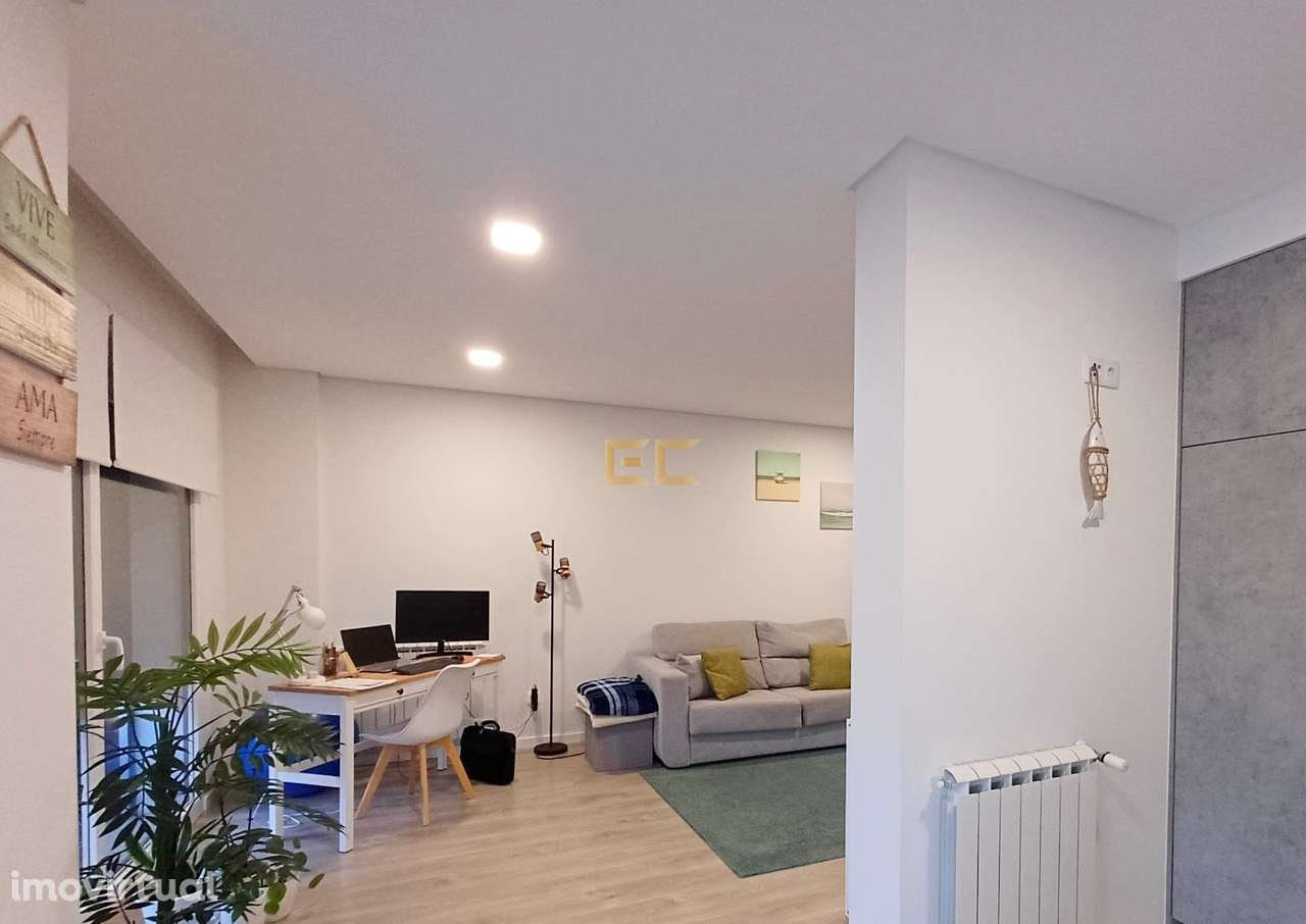 Apartamento T1, com Garagem, para venda - Quinta da Borloteira / Figue - Grande imagem: 5/19