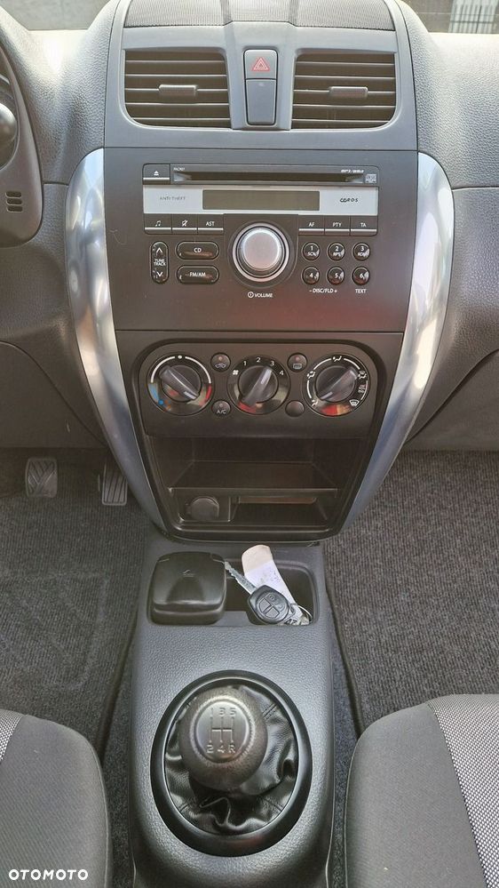 Fiat Sedici - 27