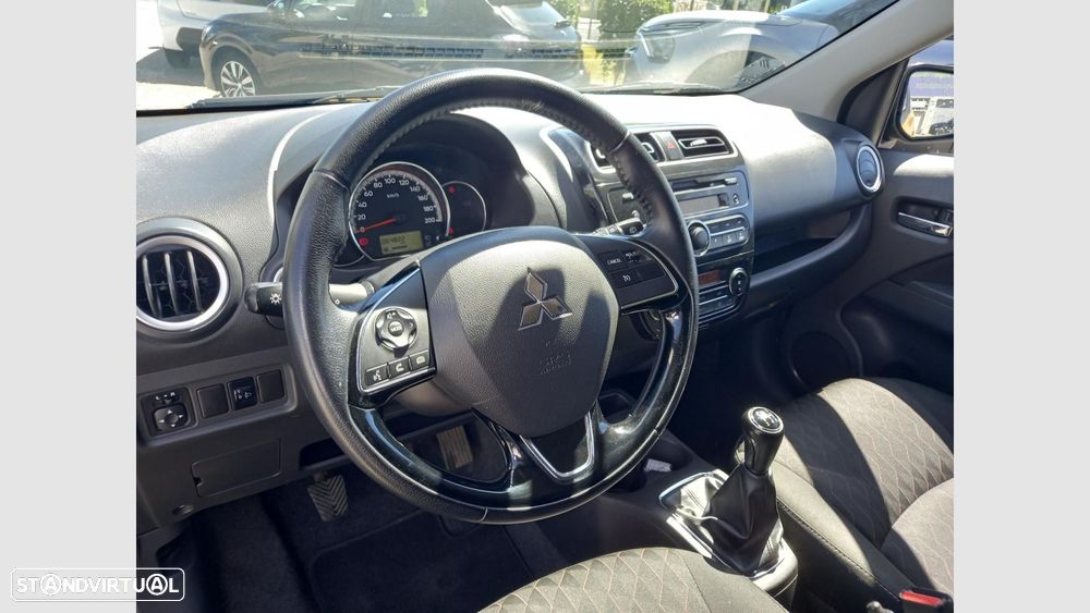 Mitsubishi Space Star 1.2 Intense - 15