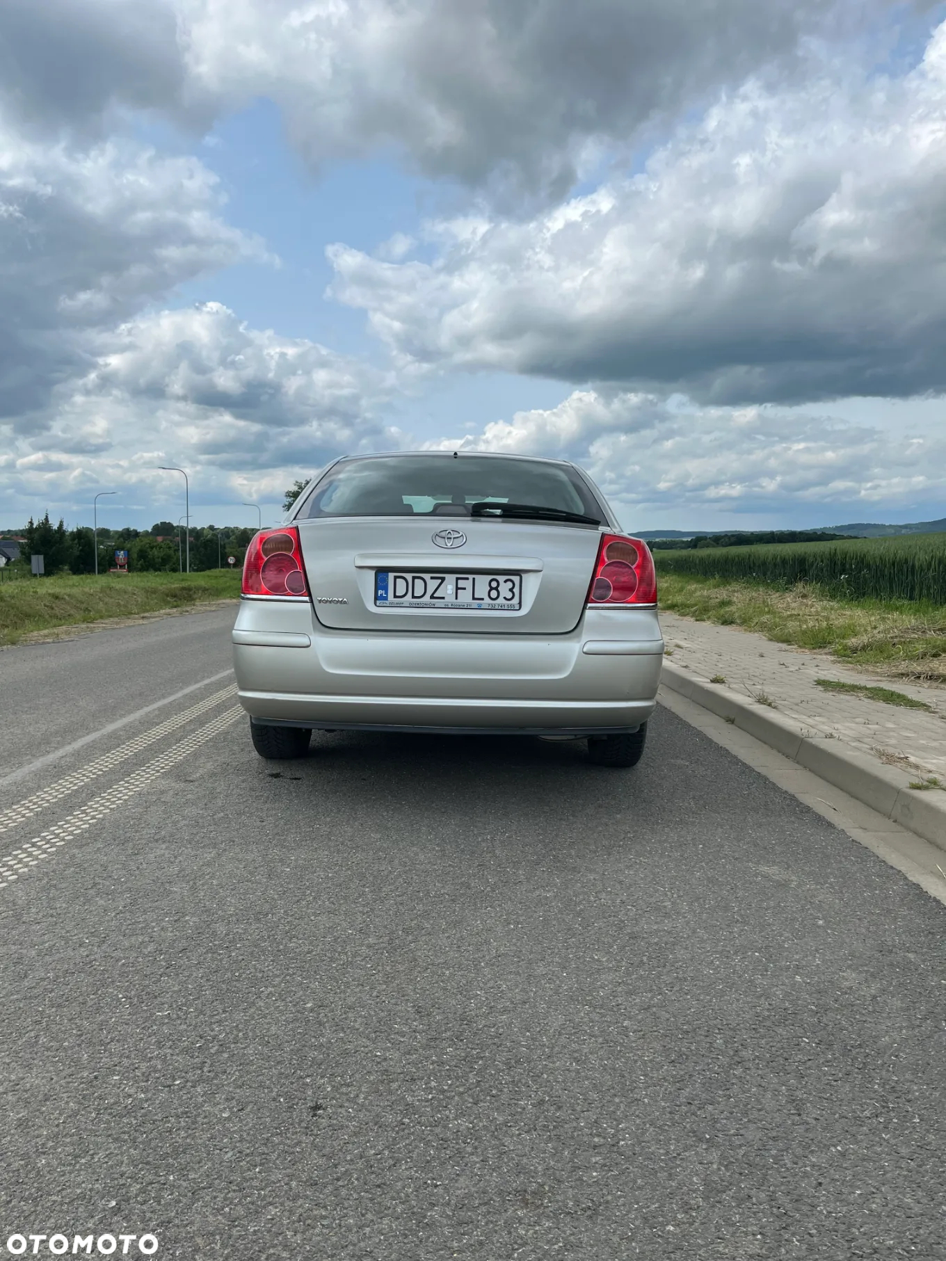 Toyota Avensis 1.8 VVT-i - 8