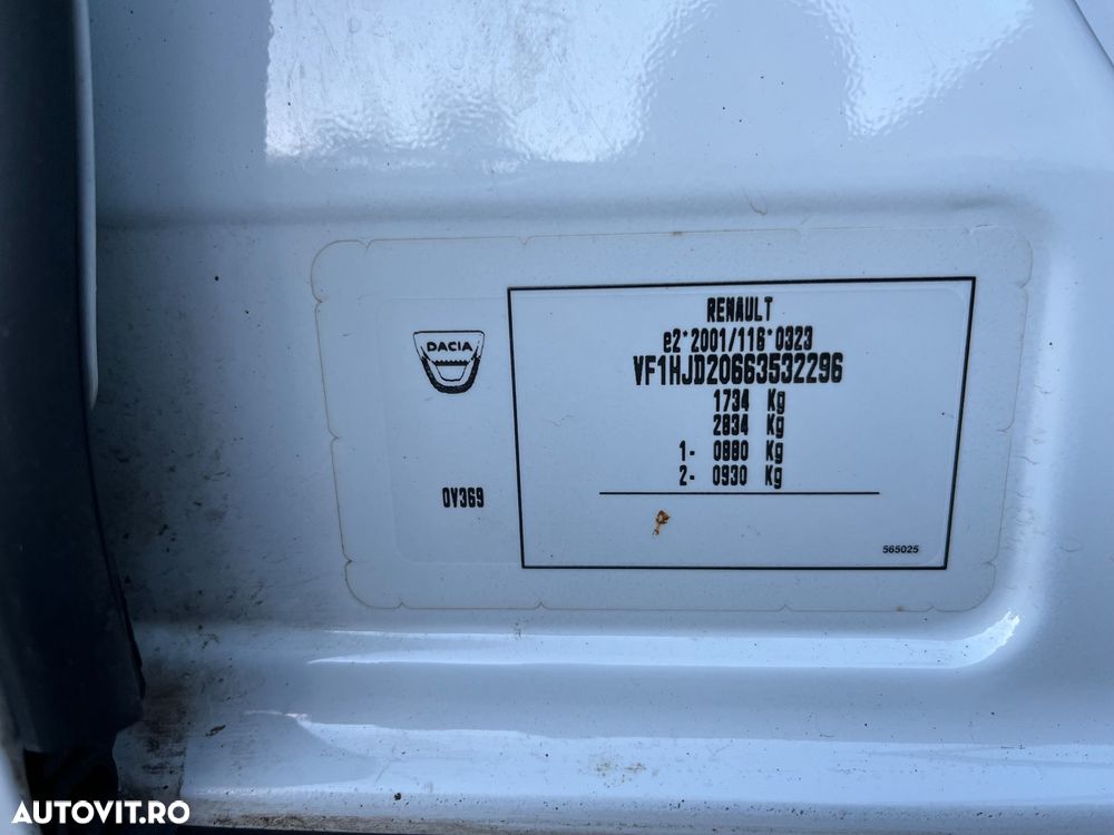 Dacia Duster 1.6 SCe Comfort - 17