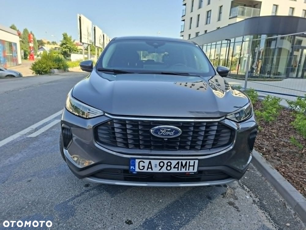 Ford Kuga - 8