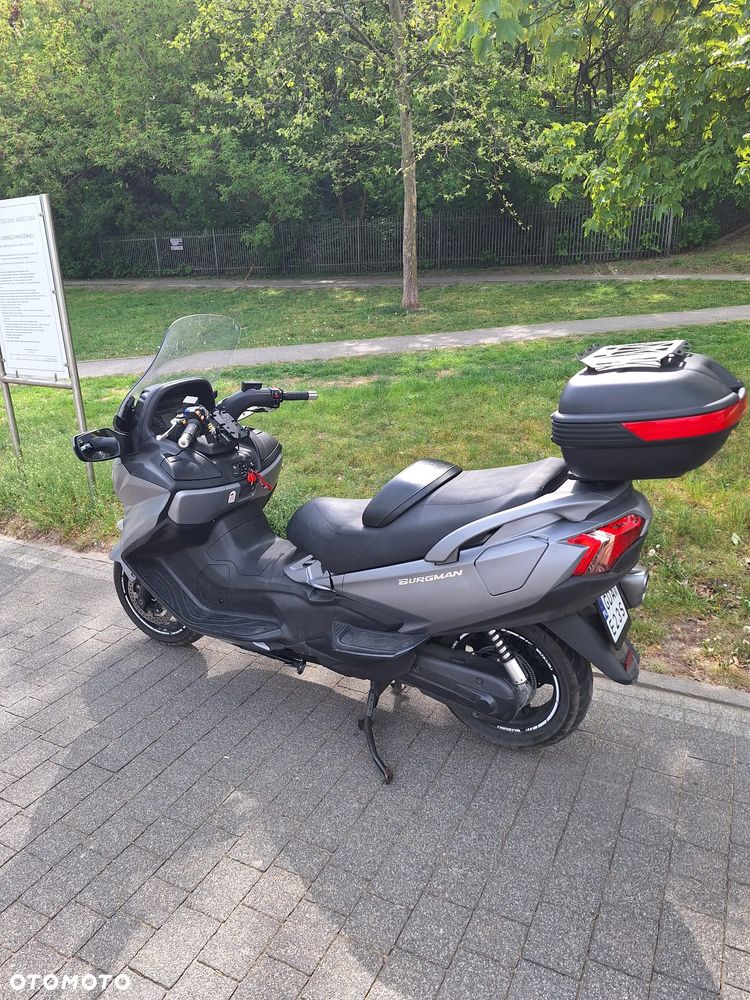 Suzuki Burgman - 6