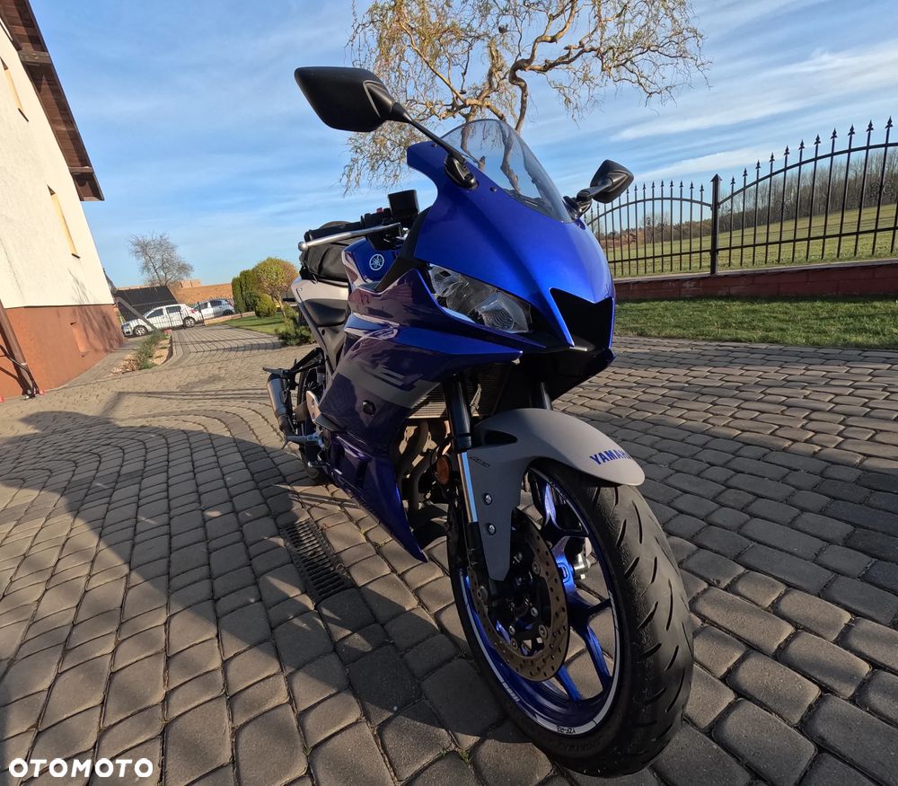 Yamaha R3 - 8