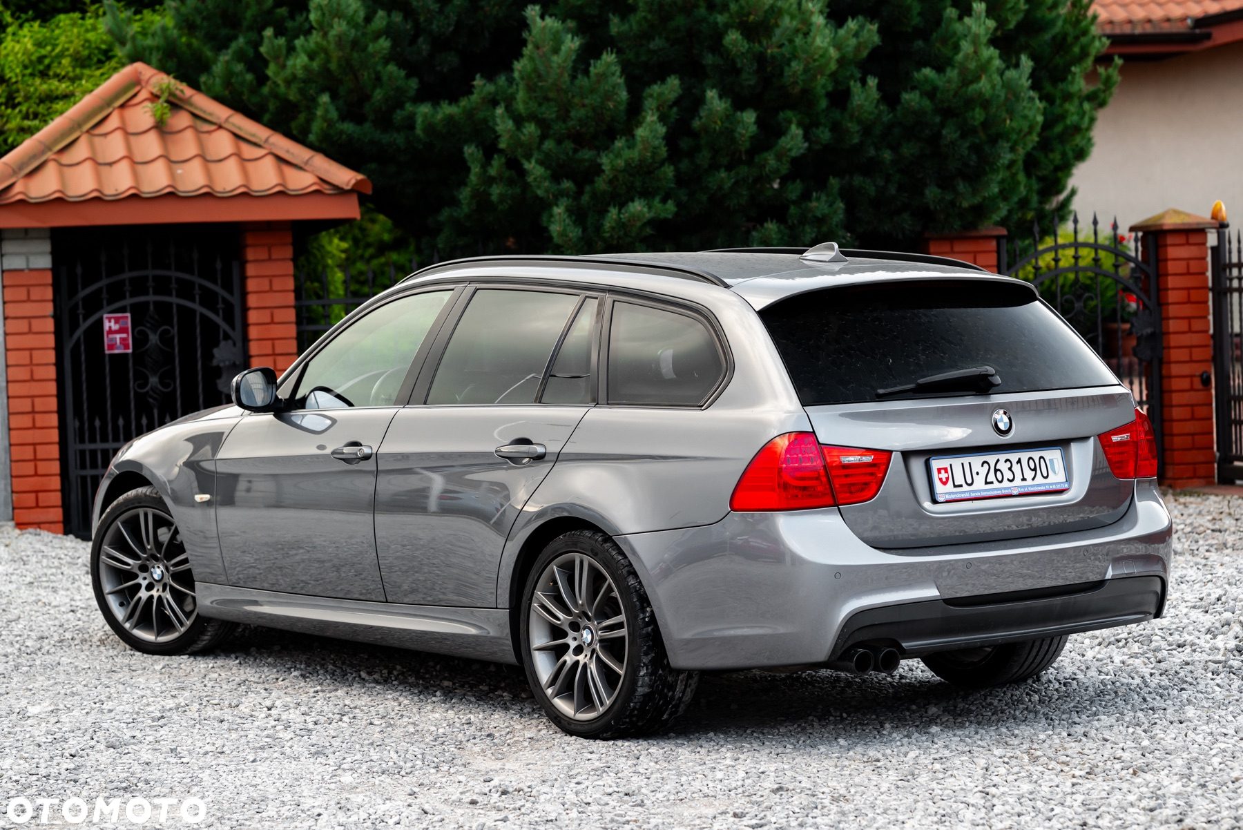 BMW Seria 3 330d xDrive DPF Touring Edition Sport - 18