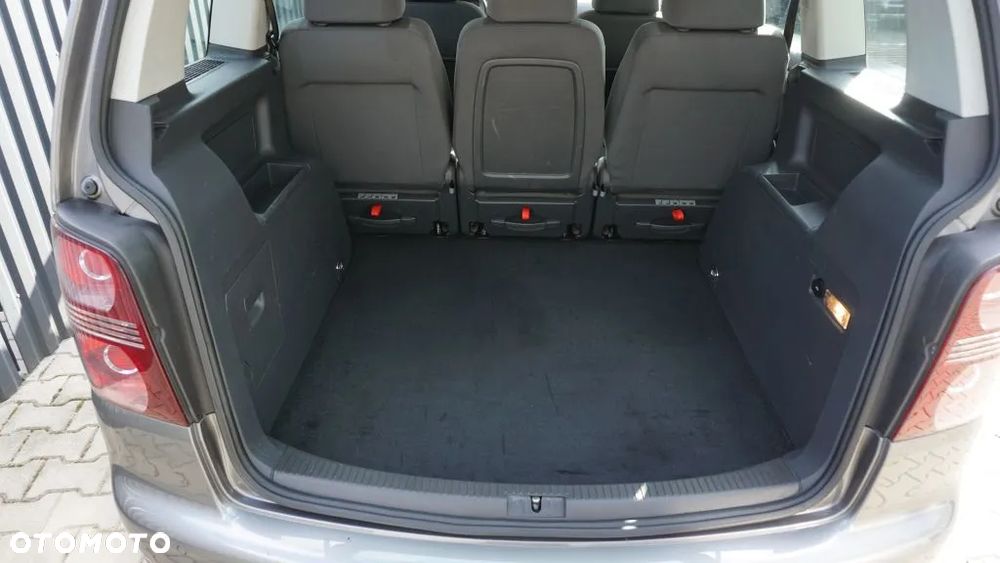 Volkswagen Touran 1.9 TDI - 13