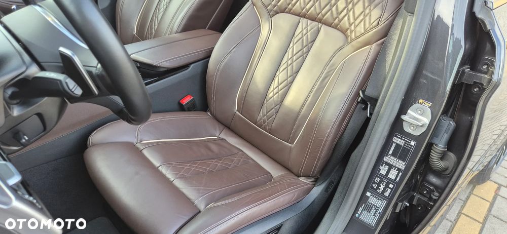 BMW Seria 5 530i xDrive mHEV M Sport sport - 29