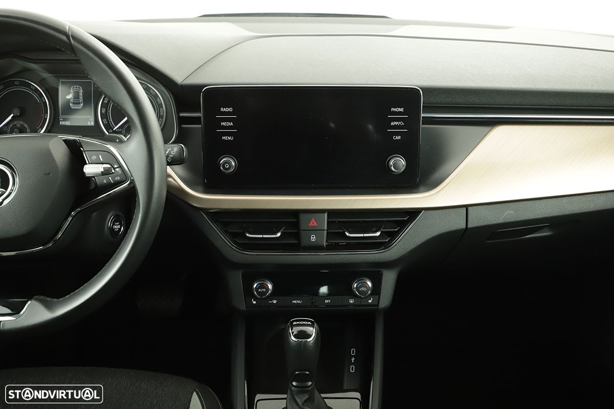 Skoda Kamiq 1.0 TSI Style DSG - 9