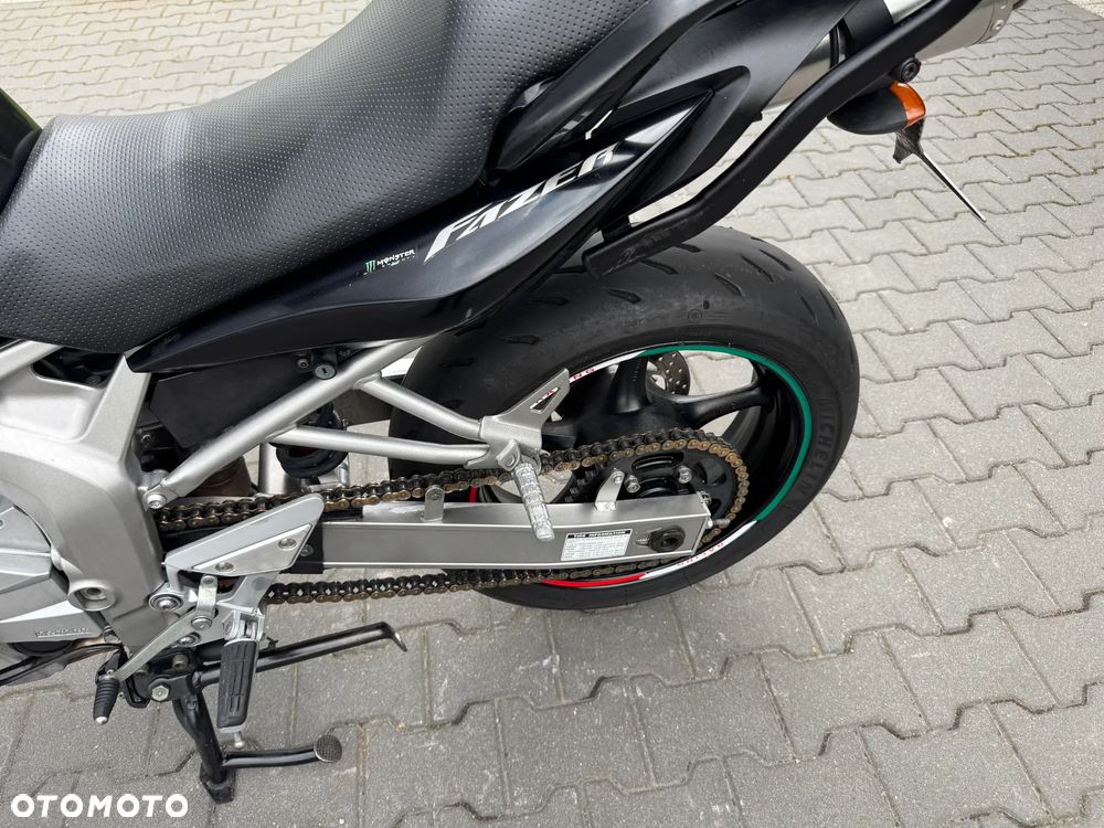 Yamaha FZ6 - 33