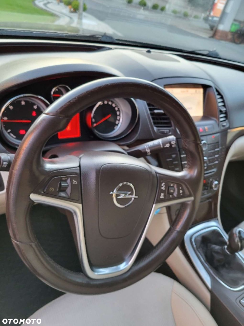 Opel Insignia - 28
