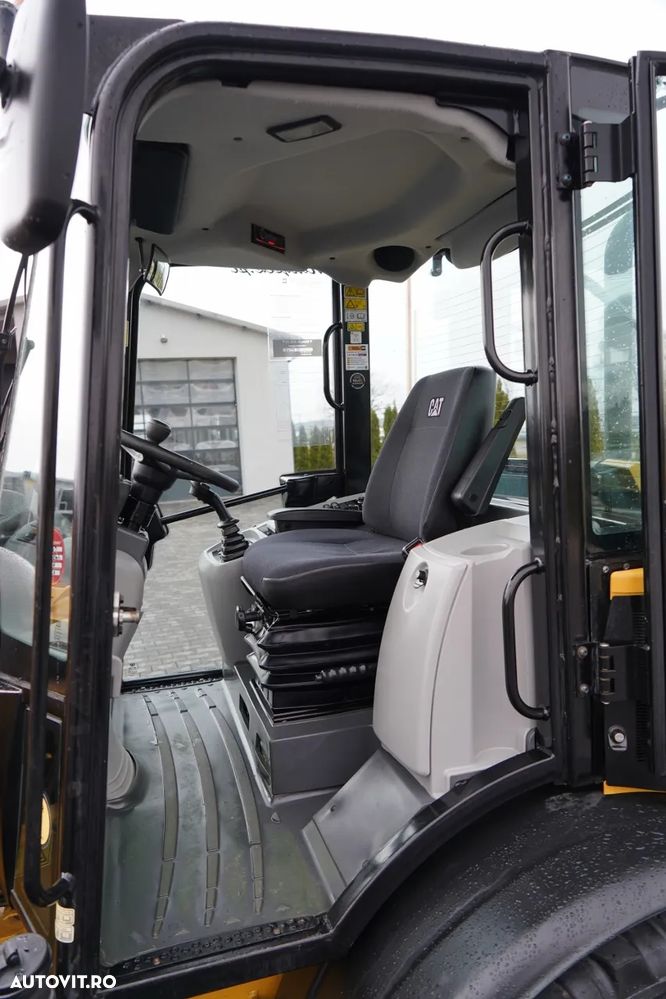 Cat 906 M / ÎNCĂRCĂTOR FRONTAL / 2020 - 28