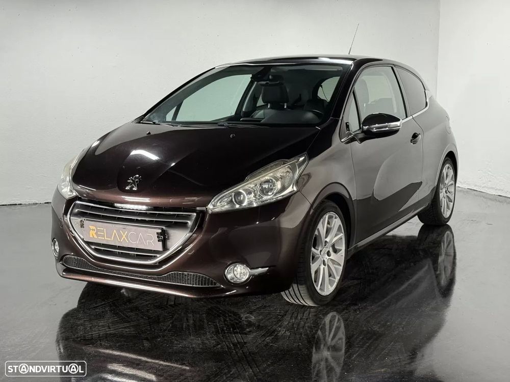 Peugeot 208 120 VTI Allure - 1