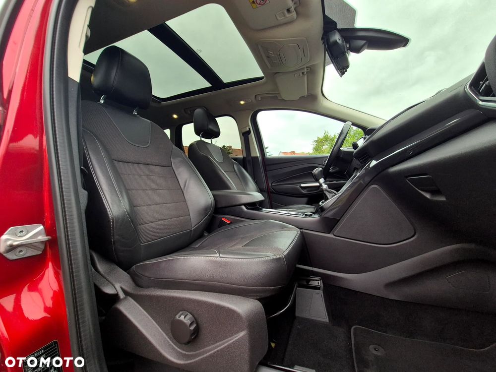 Ford Kuga 2.0 TDCi 4WD Titanium - 25