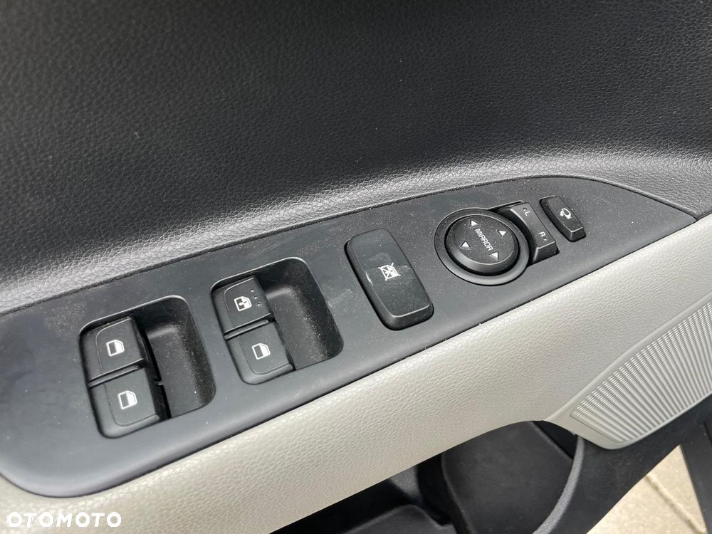 Kia Stonic 1.0 T-GDI DCT OPF Spirit - 17