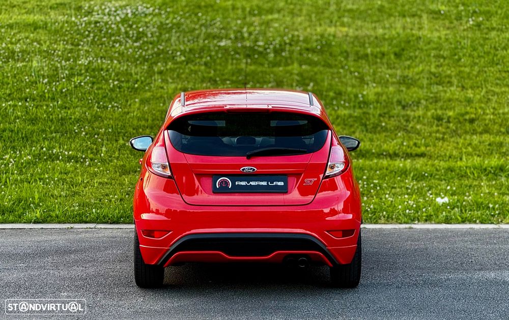 Ford Fiesta 1.6 EcoBoost ST - 5