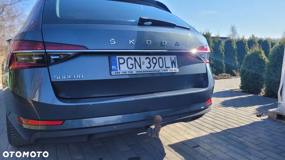 Skoda Superb 2.0 TDI DSG Premium Edition - 21